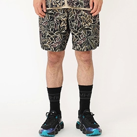 ショート/ハーフパンツ